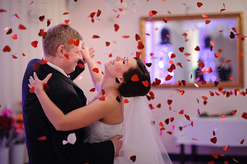 Понад 1800 пар одружаться на День святого Валентина в Україні