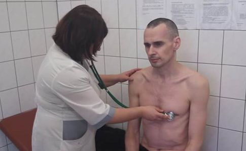 Олег Сенцов страждає на гіпоксію: страждають внутрішні органи