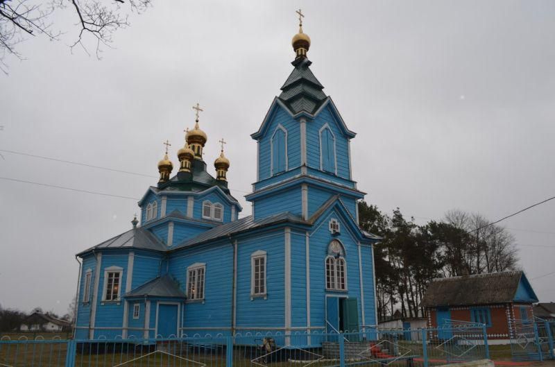 На Рівненщині зразу три парафії оголосили про перехід до Православної церкви України