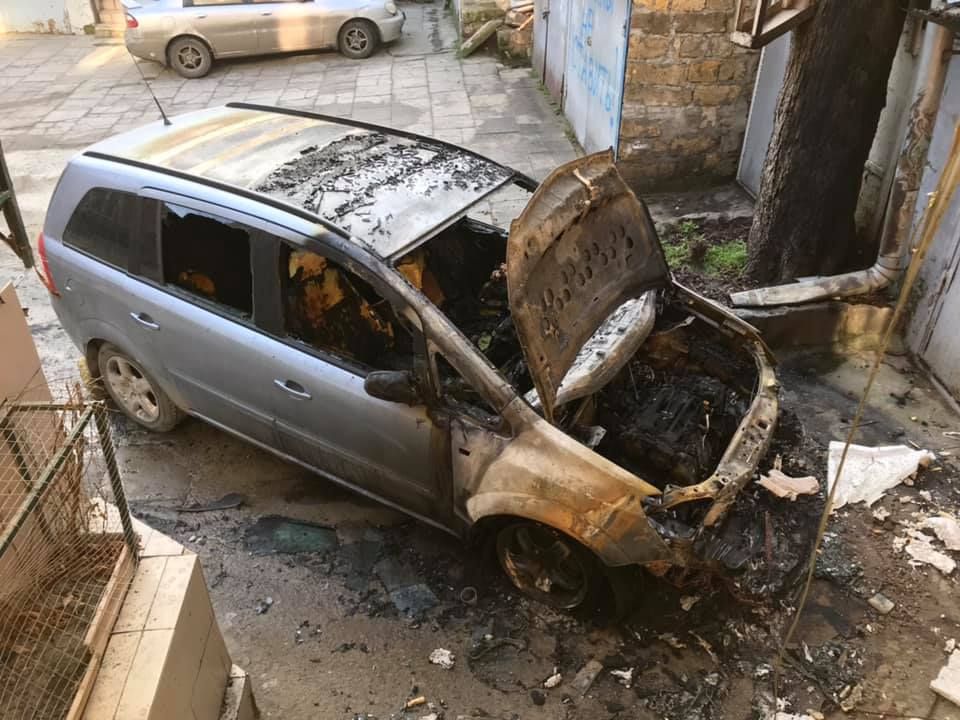 Історику з Одеси спалили машину за боротьбу проти забудови архітектури (фото)