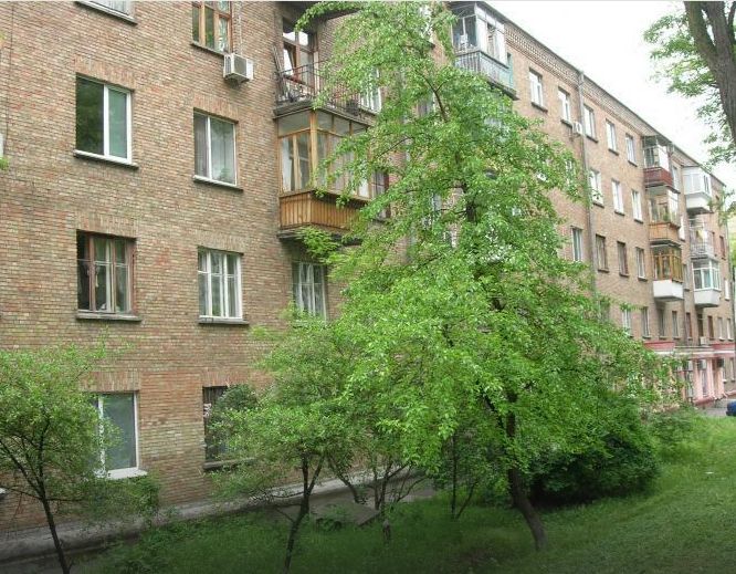 Українці, які втратили житло, здебільшого купують квартири на вторинному ринку в багатоповерхових будинках.