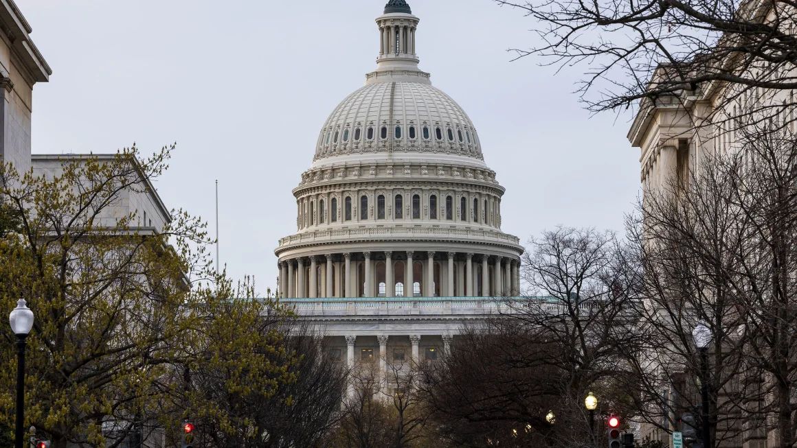 Палата представників Конгресу США підтримала пакет для України на майже $61 млрд