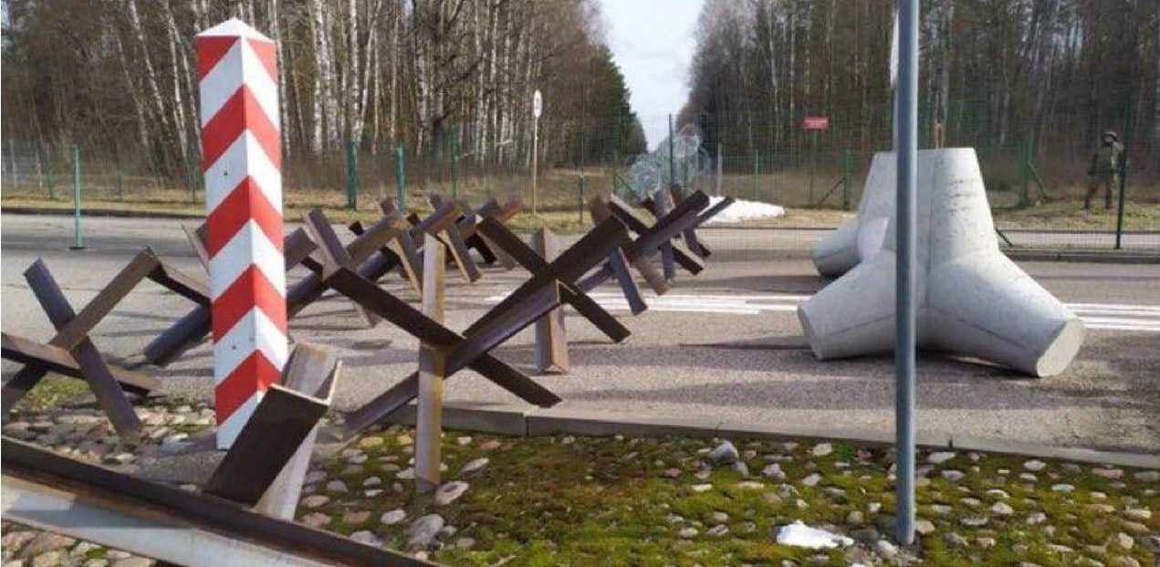 Польща будуватиме укріплення на східному кордоні - Туск