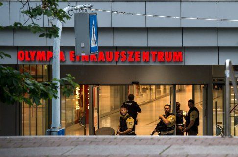 Стрілянина в Мюнхені: 10 вбитих і 16 поранених