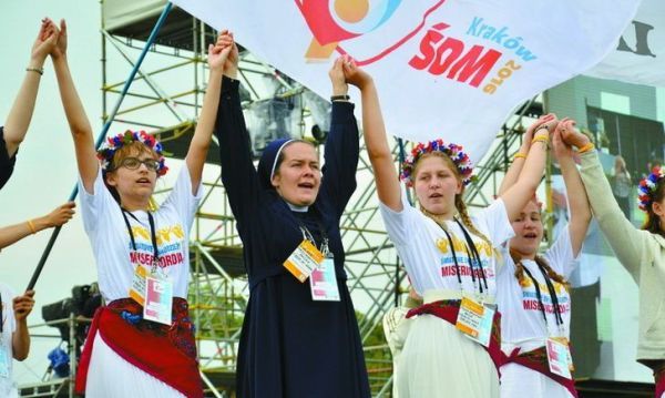 Щоб молитва стала «чатом»: у Польщі закінчилися Світові дні молоді