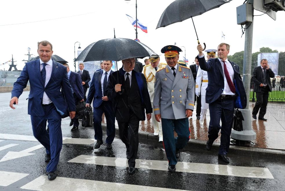 Охоронці Путіна отримують високі пости у владі Росії