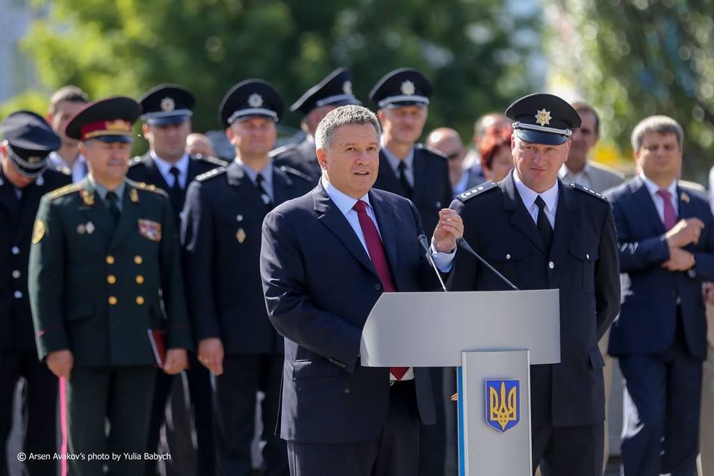 Міністр МВС готує масові чистки генералів