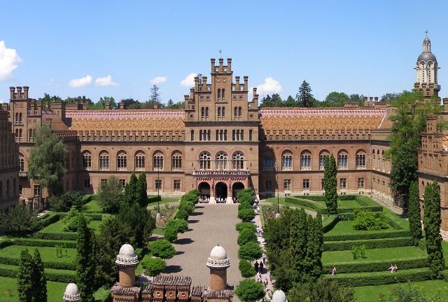 Чернівці стали найбезпечнішим містом України