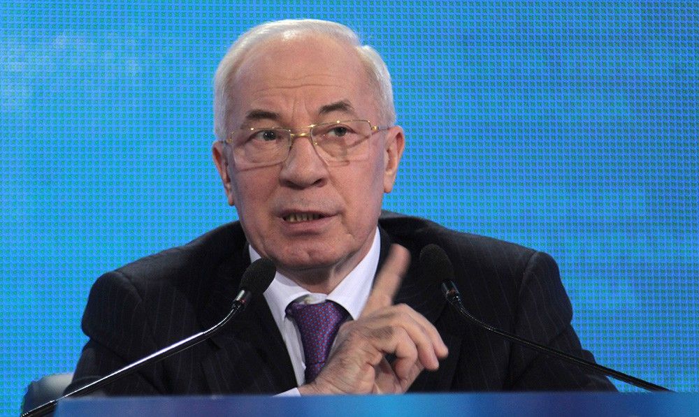 У Миколи Азарова знову відібрали українську пенсію