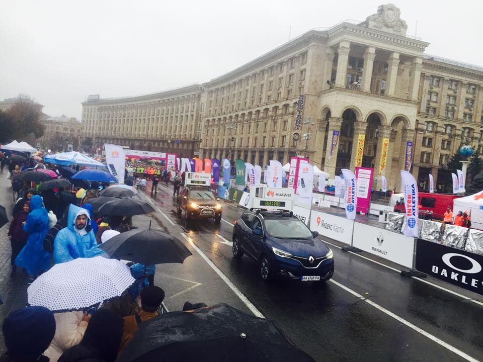 У Києві обмежено рух транспорту через міжнародний марафон