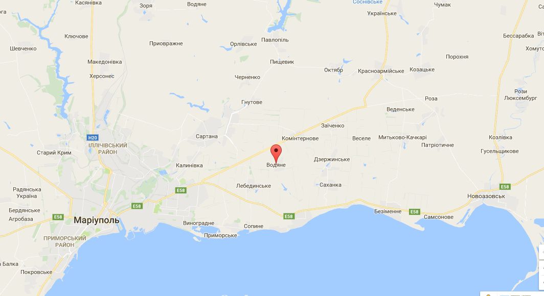 У Водяному під Маріуполем розбомбили будинки