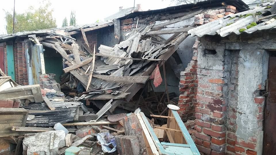 Бойовики обстріляли лікарню у Попасній на Луганщині (фото)