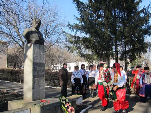 На Черкащині викрали пам'ятник Кобзарю