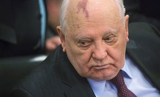 Михайла Горбачова викликали до суду в Литві
