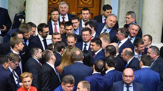 «Безхатченки» із мандатом: більше 100 депутатів-мільйонерів отримали компенсацію на житло