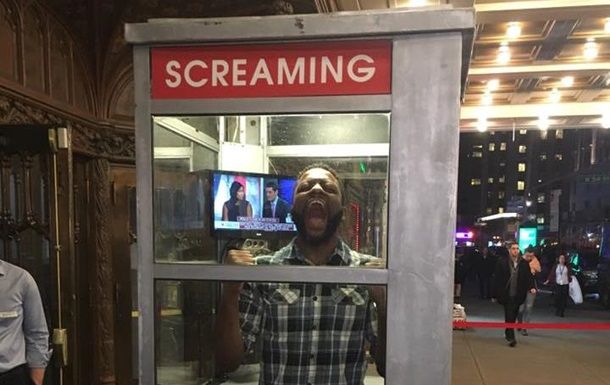 У Нью Йорку після оголошення результатів виборів відкрили будку крику