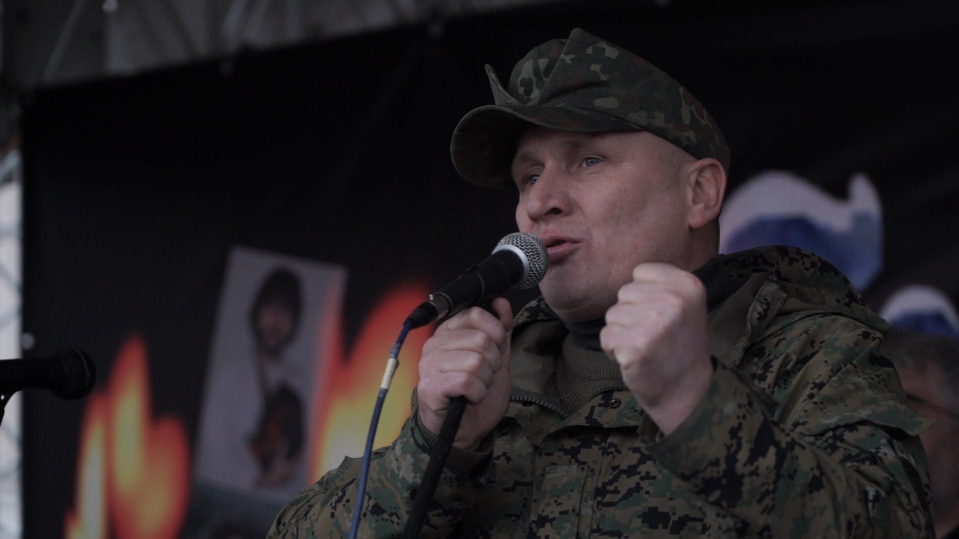 Микола Коханівський знову веде ОУН на Майдан: центр Києва перекрито