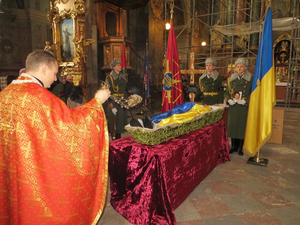 Львів попрощався із Всеволодом Ратушним, убитим під Попасною