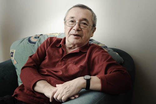 Російський поет Юлій Кім, батьків якого репресували, написав вірш проти війни з Україною