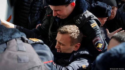 Як Дімон сусідів розізлив: чому Росією прокотилася хвиля антикорупційних мітингів