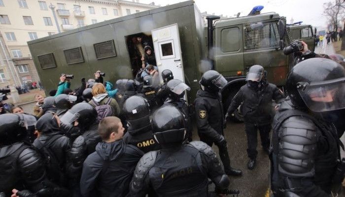 Українця Руслана Терещенка арештували за участь в акції протесту в Мінську