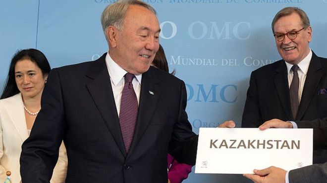 У Казахстані переведуть абетку з кирилиці на латиницю