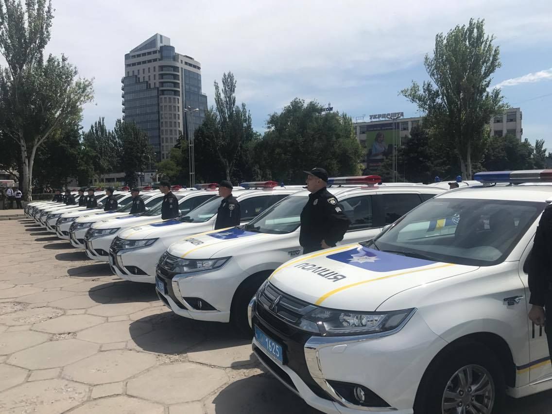 Поліції Запоріжжя передали 50 нових авто (фото)