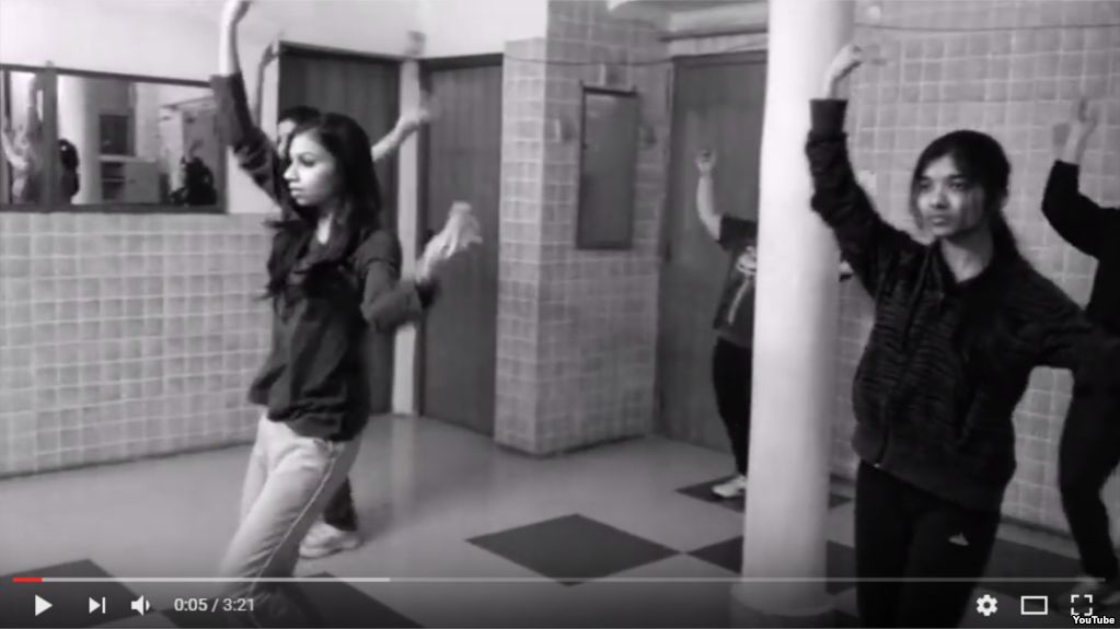 В Ірані арештовано 6 підлітків після латиноамериканських танців