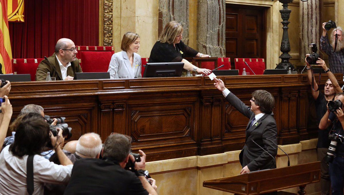 Парламент Каталонії проголосував за незалежність від Іспанії
