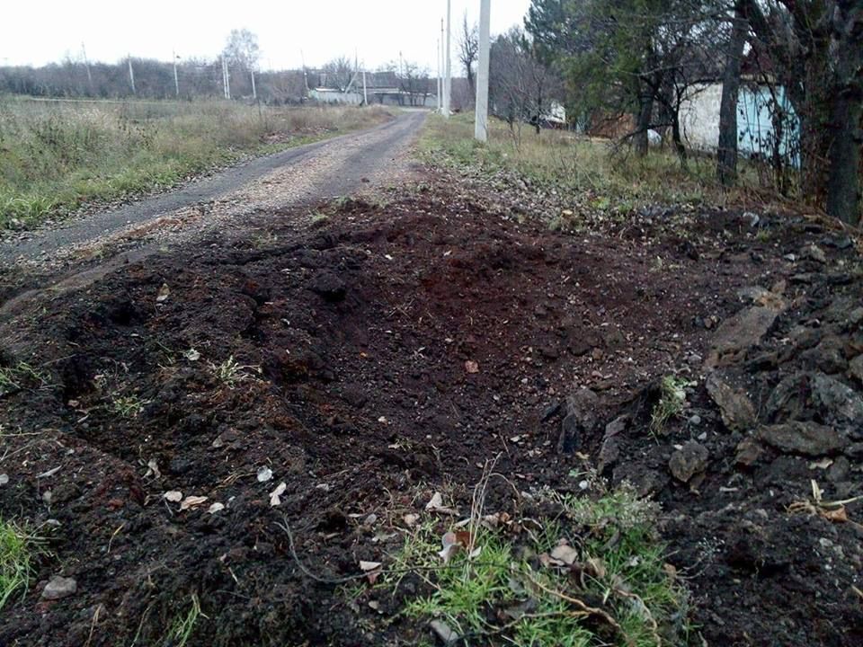 Селище Бахмутка терористи обстріляли із Градів (фото, відео)