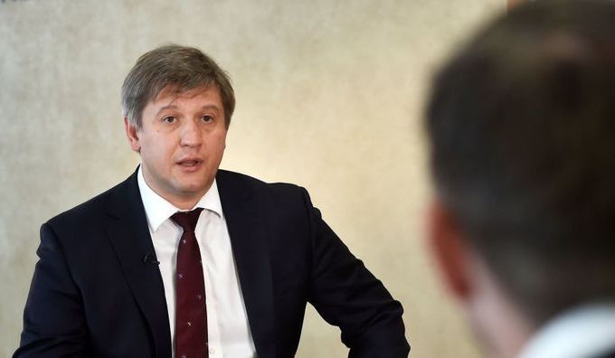 Міністр фінансів Данилюк вимагає відставки Генпрокурора Луценка