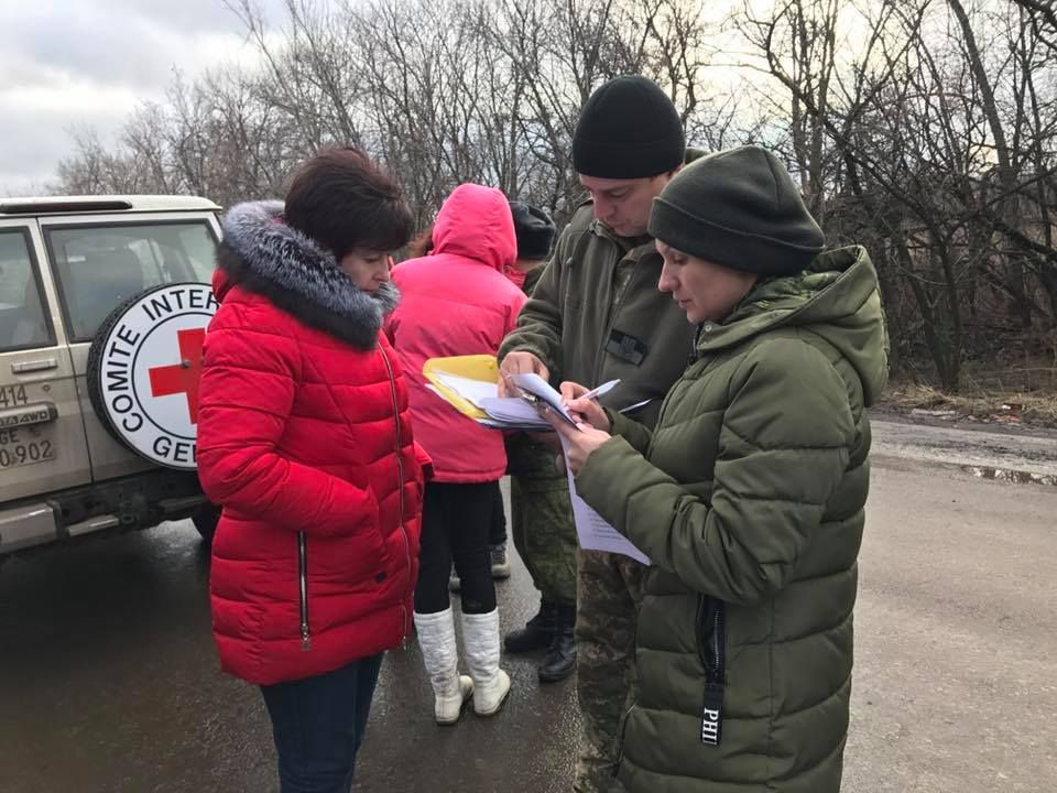 Під Горлівкою розпочався обмін полоненими (фото)