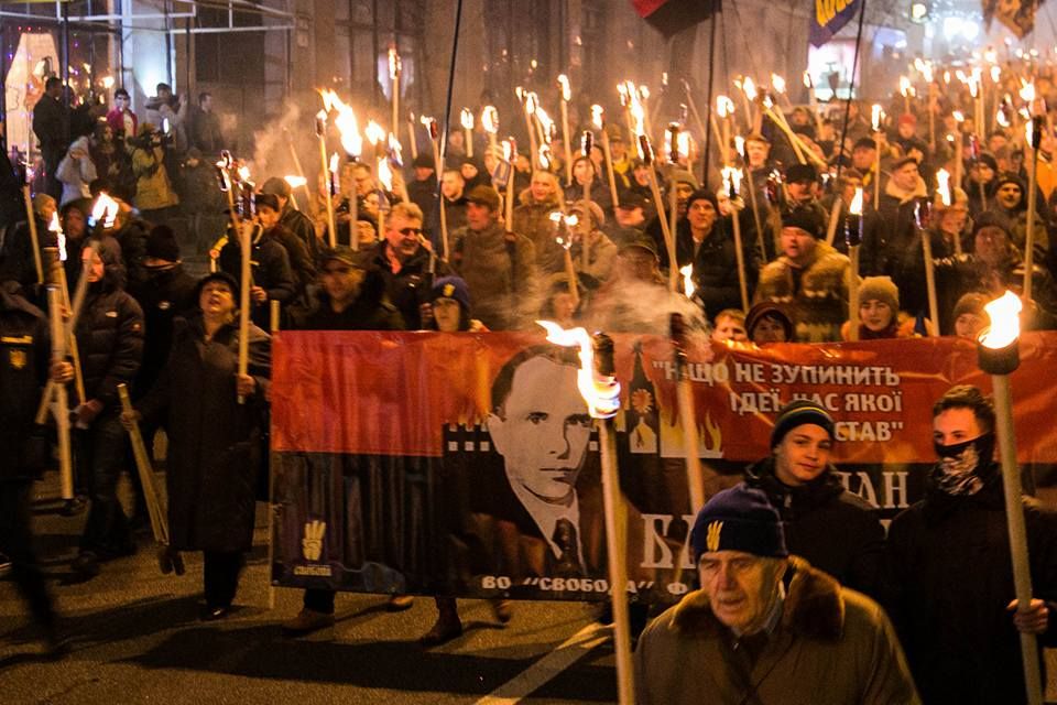 У Києві та регіонах та відбулися смолоскипні марші до дня народження Бандери (фото, відео)