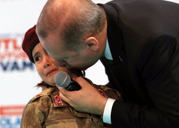 Ердоган спитав малу дівчинку про готовність до мученицької смерті