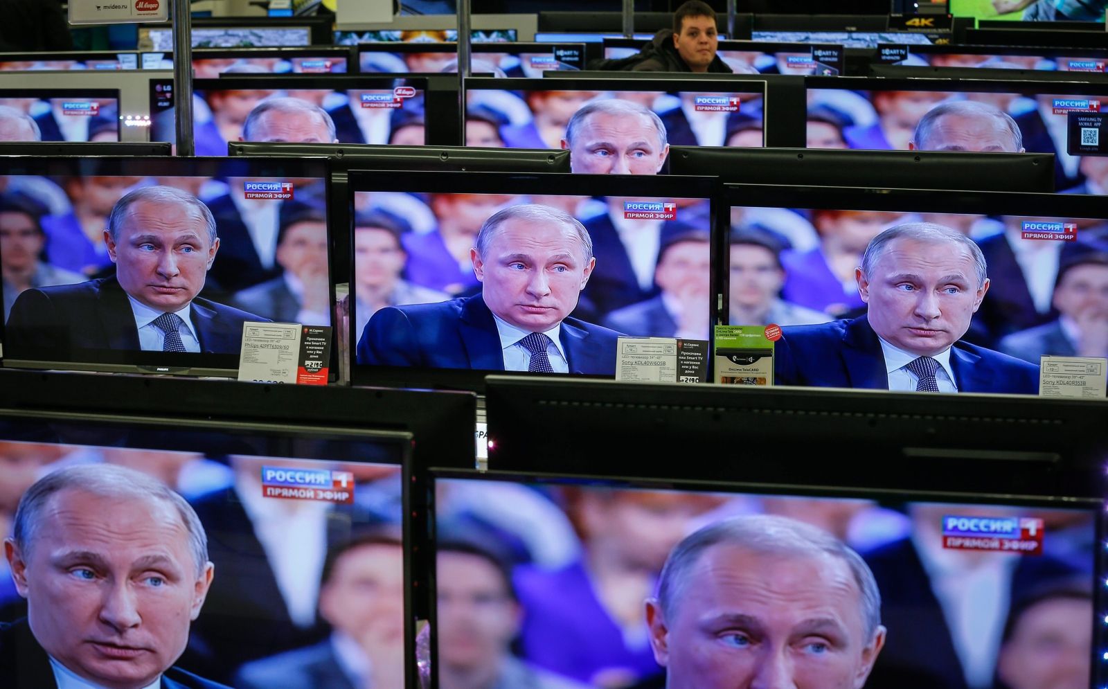 Україна запровадить санкції проти російських каналів, які мовлять у Криму