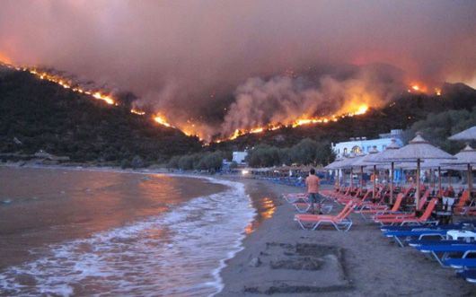 Пекло в раю: кількість жертв унаслідок стихійних пожеж у Греції наближається до сотні
