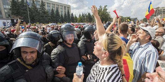 У Молдові відзначили День незалежності під заклики відставки уряду