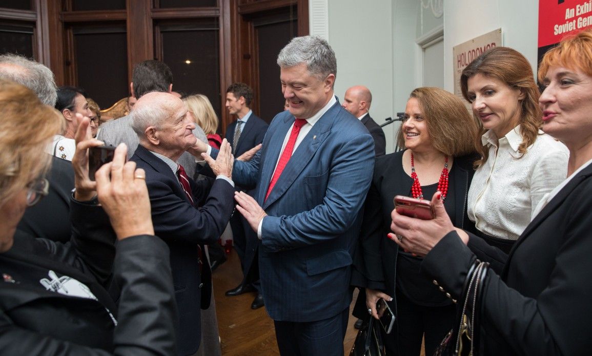 Порошенка в США привітали з днем народження, заспівавши Happy birthday, mister president (фото, відео)