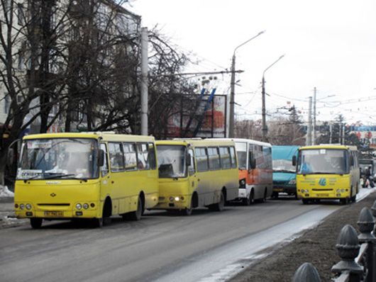 У Полтаві суд постановив знизити плату за проїзд у громадському транспорті