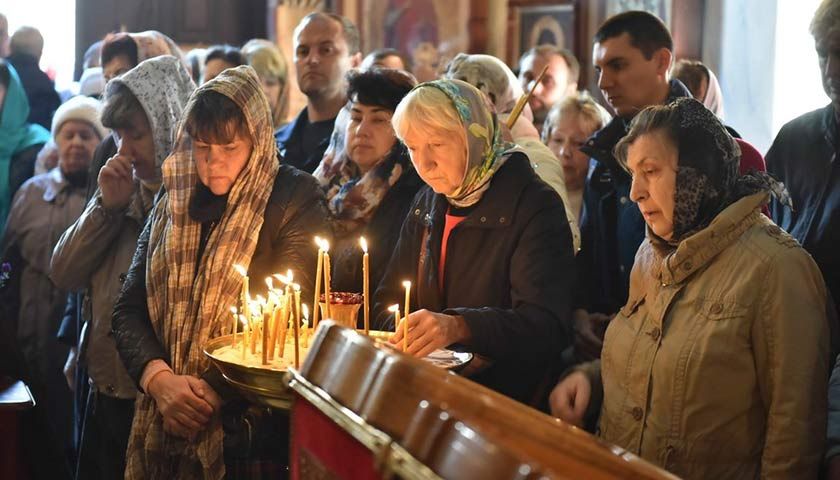 В РПЦ «здивовані» закликом Порошенка піти з України