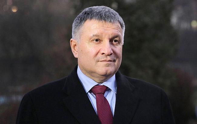 Міністр Аваков проігнорував допит ГПУ щодо ймовірного замаху на Януковича