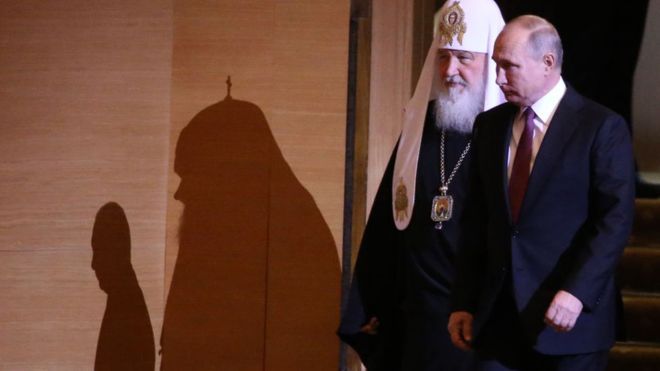 «Розкольницька церква Стамбульського приходу»: Путін лютує через перейменування УПЦ МП