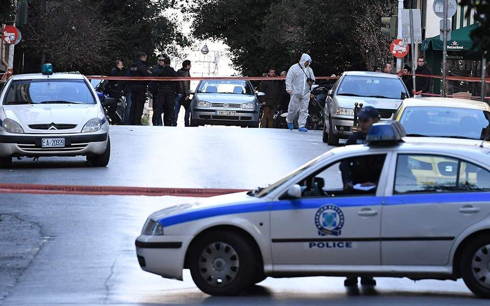 В Афінах вибухнула закладена біля церкви бомба: постраждали дві людини