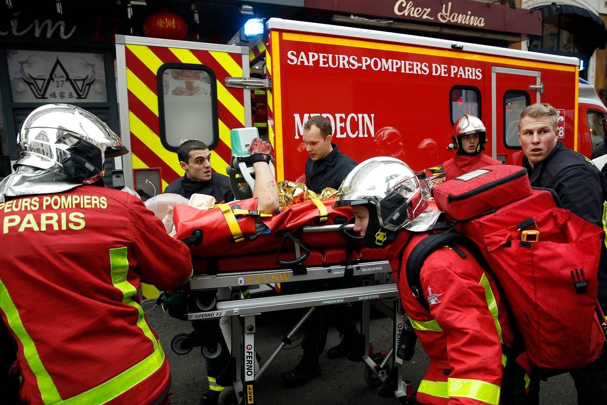 Вибух у пекарні Парижа: 4 загиблих, понад 30 поранених