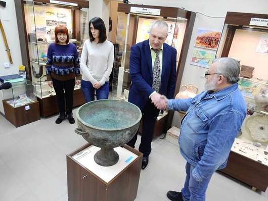 У Черкаський музей передали скіфський казан віком 2,5 тисячі років