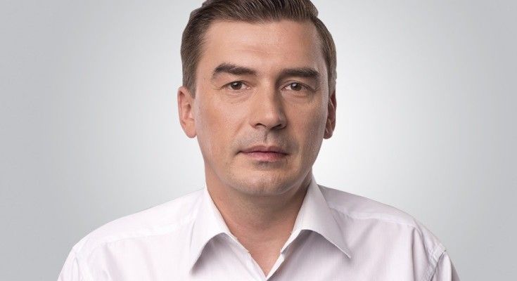 Добродомов знімає свою кандидатуру з виборів на користь Гриценка