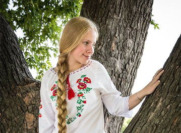 15-річна киянка потрапила до Книги рекордів України як дитина з найдовшим волоссям