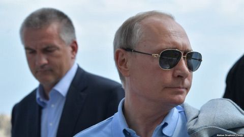 Одкровення Аксьонова: Путін особисто керував окупацією Криму