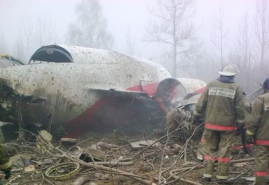 Англійські експерти знайшли сліди вибухівки на уламках літака Качинського