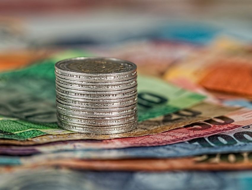 За рік доходи в Україні зросли на 21%